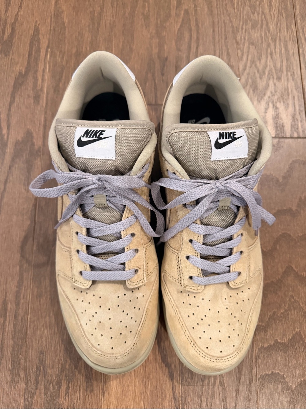 Nike SB Dunk Low Pro B Color Parachute Beige